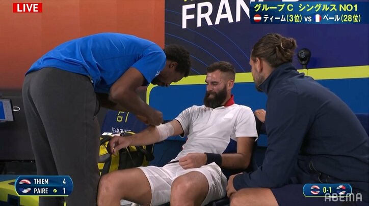 仲間のピンチにテーピングを…試合中にチームメイトが施した咄嗟の処置に反響／ATPカップ