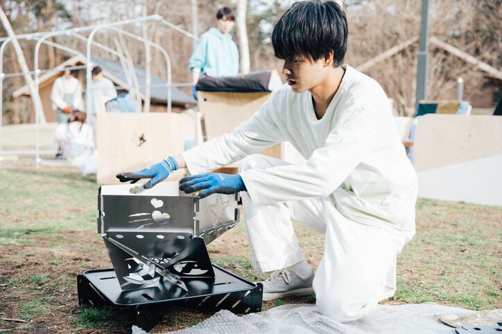 『恋とオオカミには騙されない』メンバー10名が手作りしたグランピング施設が5月11日よりスタート!