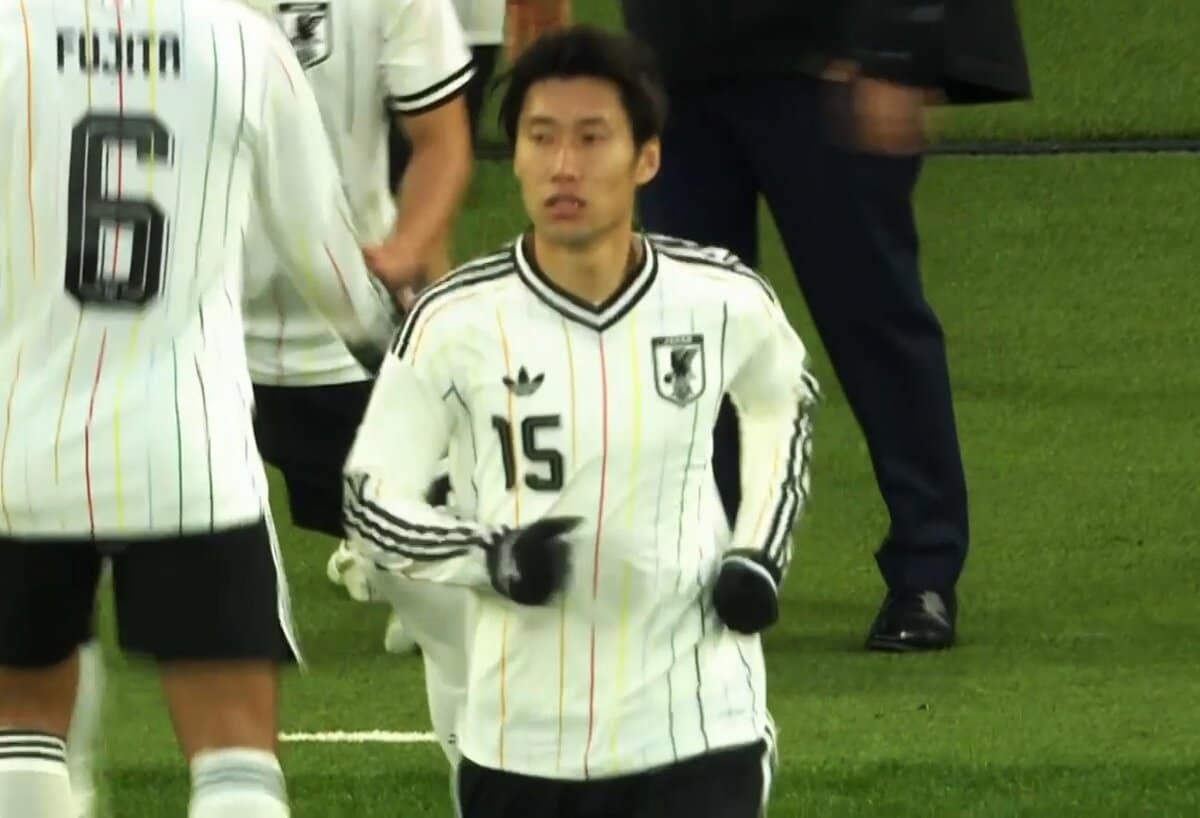 何いまの…」天才・鎌田大地の“変態ダブルタッチ”に騒然！超高速の2人