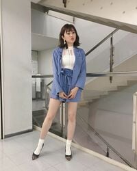 菊地亜美「久しぶりに足出してみた」ショーパン姿で美脚を披露し絶賛の声が相次ぐ