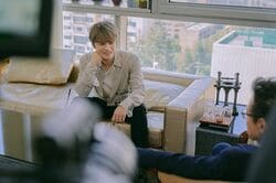 ジェジュンのドキュメンタリー映画、場面写真解禁！チャン・グンソクからのコメントも到着「親しい友人として、僕が少しでも役に立てたら」