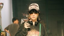 東村アキコ、橋本環奈は「毎日、宝石を見ているみたいでした」 新ドラマで座長務めた存在感を絶賛 『バカンスの法則』インタビュー＜前編＞