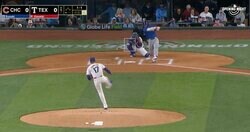 「ガチで当たったら死ぬだろ…」「怖すぎる」 カブス・鈴木誠也の“高速ピッチャー返し”が相手投手に直撃する瞬間　鋭すぎる打球にファン震撼