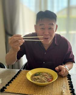 花田虎上の妻、“老後みたい”と笑えてきた朝食の風景に「仲の良いご夫婦」「ラブラブで羨ましい」と反響