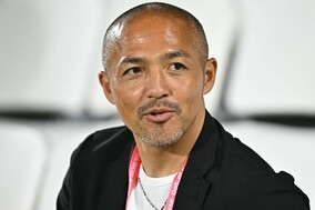 「最高にお似合いです」W杯解説を務めた小野伸二、カタール民族衣装姿が反響！「どっかの国の偉い人みたい」【W杯】