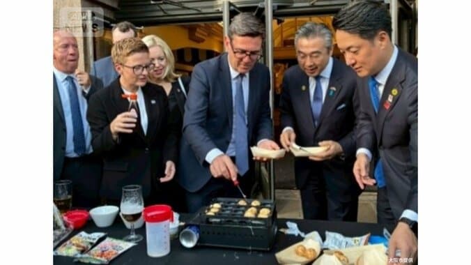 次の英首相“北の王”バーナム氏とは？「副首都構想」提唱　大阪市と“たこ焼き”で縁 1枚目