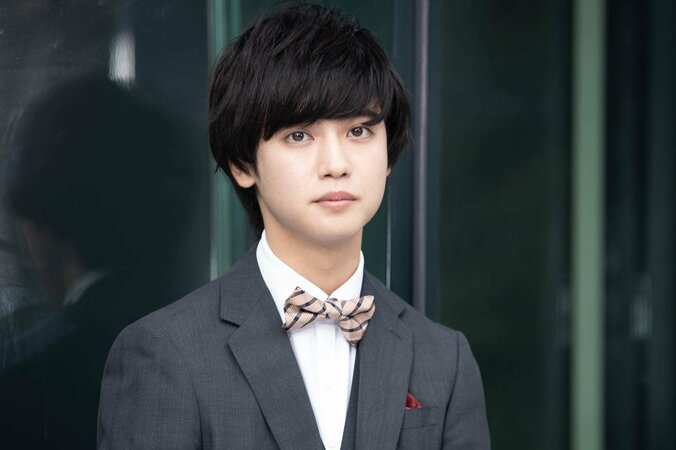 岡田健史、犬飼貴丈の印象は「プリウス」「すっと言葉を出してくださる」 8枚目