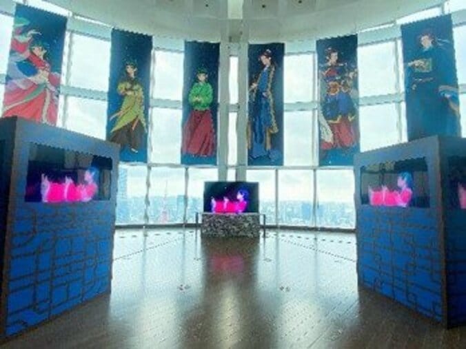 アニメ『薬屋のひとりごと』×東京シティビューイベントが好評!9月より新グッズとフォトコンテスト開始 2枚目