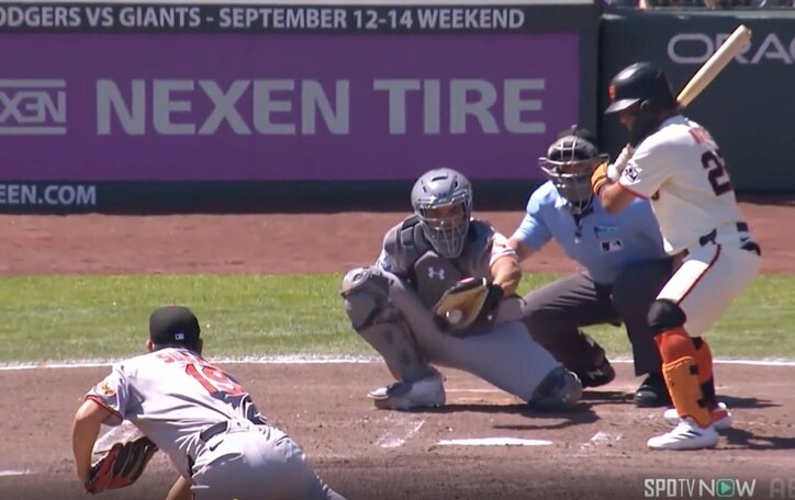 【写真・画像】捕れないだろ！ 大谷翔平、フルスイング“痛烈ライナー”「速っ！」低弾道の打球→野手の頭上を“爆速通過”「そろそろ一発出そう」　1枚目