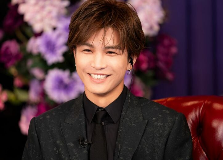 【写真・画像】低身長モデル美女、知り合いの会社社長をこっそり呼び出し「チューしないと壁がなくならないから…」突然のキス　1枚目