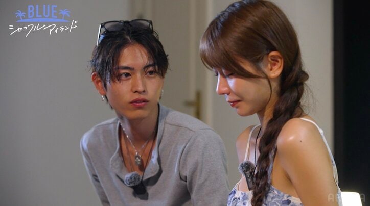 【写真・画像】白肌まぶしい美女ダンサー、イケメン美容師との別れに涙のハグ… 　2枚目