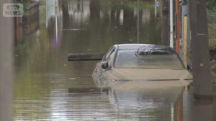 台風25号 千葉で大規模冠水 大量土砂 成田空港の観光客は運行の京成線に殺到