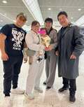 北斗晶の義娘・凛、空港で撮影した義両親たちとの集合ショット「無事にカナダへ帰ってきました」