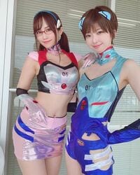 「超可愛い」「めちゃ似合ってる」霧島聖子、「エヴァ」マリ＆シンジの華麗なレースクイーン姿に反響