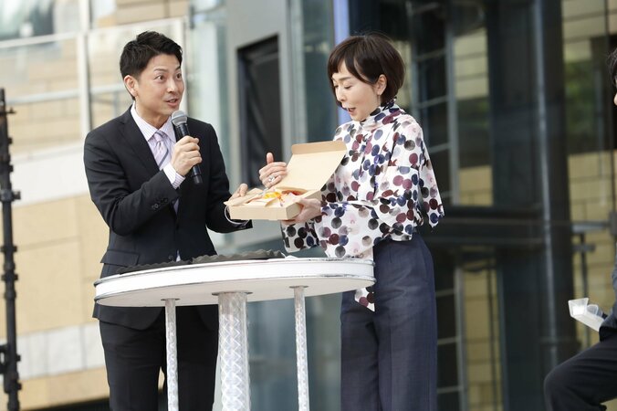 沢尻エリカ、岡田准一と初対面でラブシーン「リードしてくれたので助かりました（笑）」 2枚目