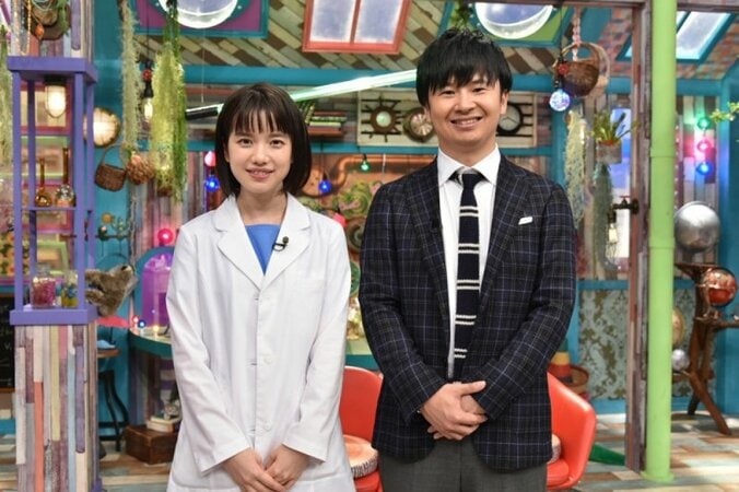 『地球征服』イケメンマネーアース、ロケ続行不可能に？  ドラマ『激レアさん』秘蔵映像も！ 7枚目