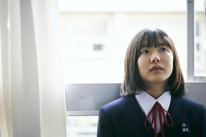 芦田愛菜6年ぶりの実写映画主演作『星の子』 鈴木福、サンドウィッチマン、山田孝之らからコメント到着 1枚目