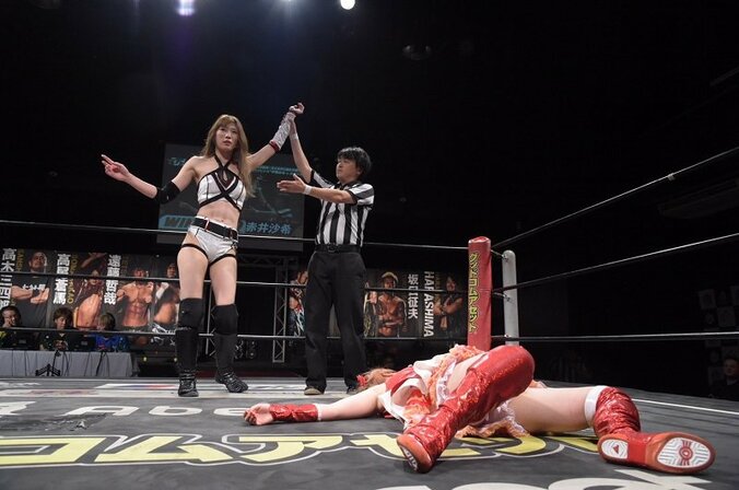 赤井沙希、伊藤麻希の試合ぶりに“違和感”「良くも悪くも対戦相手と戦ってない」 1枚目