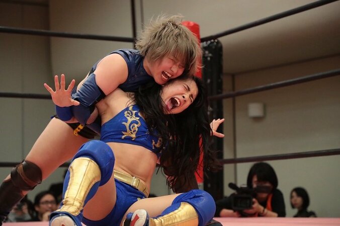 才木玲佳、必殺技に隙なし！1.4後楽園“女子プロレス界の横綱”里村明衣子との一騎打ちへ！ 2枚目