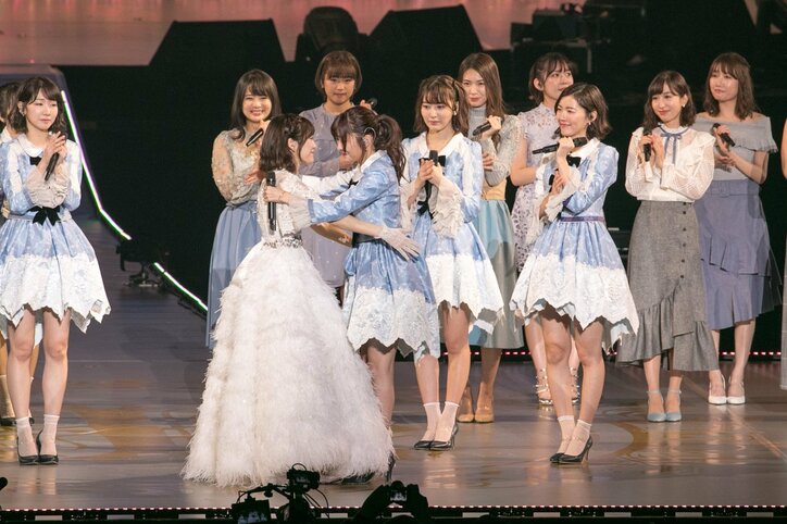 「頼りになる後輩たち、この子たちなら任せていける」渡辺麻友が卒業コンサート、メンバーからもメッセージが続々