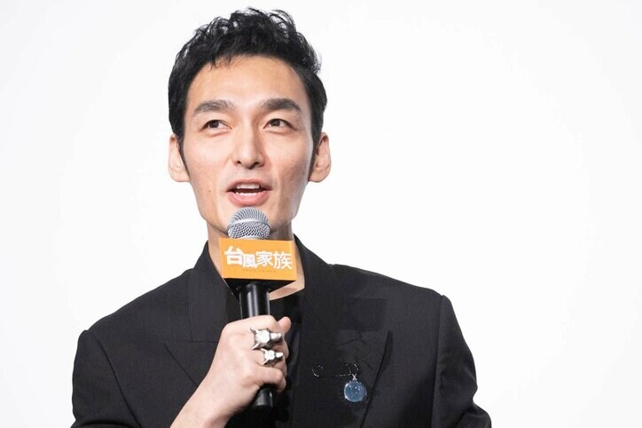 中村倫也、舞台挨拶を仕切る草なぎ剛にツッコミ「今日進行してくださる方？」