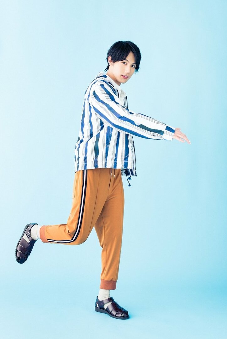 中川大志インタビュー 『虹色デイズ』4人で“命の湯”に全身浸かって食事