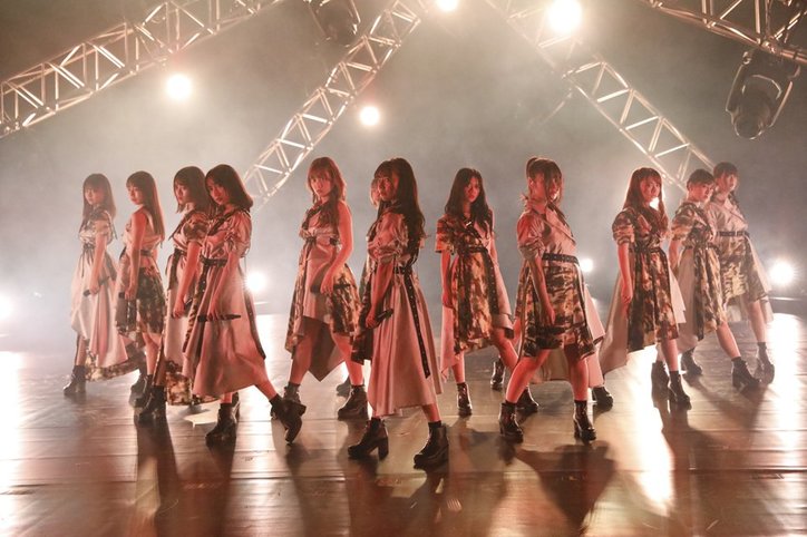 乃木坂46山崎怜奈が初座長の『アンダーライブ2021』 伊藤純奈&渡辺みり愛が最後のステージで「一生分の愛をもらった」