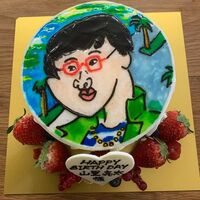 南海キャン山里、テラハメンバーから貰った誕生日ケーキに「メッチャ似てる」と反響