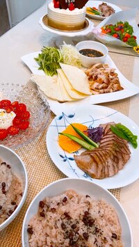 渡辺美奈代『1日おくれのお祝いごはん』