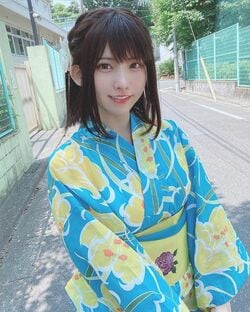 えなこ、爽やかな浴衣姿のオフショットに絶賛の嵐「家宝にします！」「一緒に縁日行きたい！」