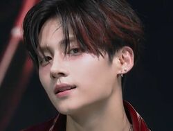 「この顔面になりたい」「顔がすごい…顔が」ビジュアル＆実力共に最強の練習生、ワイルドなイメチェンに審査員も思わず「すごくきれい…」歓声鳴りやまず