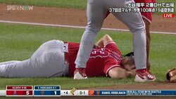 エンゼルスに球場騒然のアクシデント発生！投手の頭に強烈送球が直撃 ふらふらで立ち上がる様子に球場からは大きな拍手