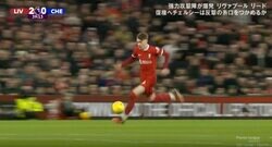 「速すぎるだろ！」「時速何キロ出てる？」 相手を置き去りにする“爆速ドリブル”→スーパーゴールが炸裂した瞬間　“リバプールの新星”が全速力ランから豪快ゴラッソ