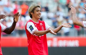 「偉大な選手である価値を示した」決勝ゴールの伊東純也を監督初勝利となった指揮官が称賛