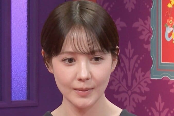 【写真・画像】トリンドル玲奈、授乳服姿で生後3ヶ月の娘と遊ぶプライベート動画公開「可愛くて可愛くて」　1枚目