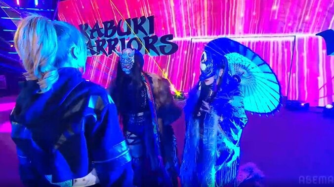 入場するカブキ・ウォリアーズ