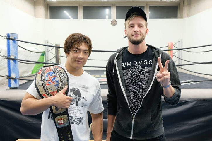 マット界に令和の怪物が誕生！　竹下幸之介、DDT王座4度目の戴冠も「満たしてくれる相手がほしい」