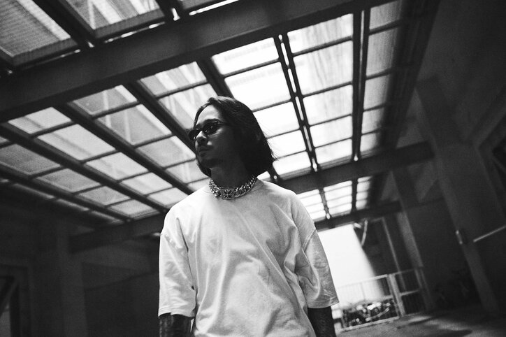 OZROSAURUS、9月開催の横浜アリーナでのワンマン・ライブ「NOT LEGEND」の客演アーティストとしてZORNが出演決定。