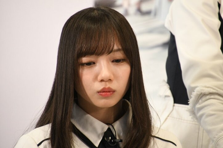 ひらがなけやきが日向坂46に改名&シングルデビュー決定! 齊藤京子が喜び爆発