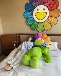 「家族写真」本田翼のキュートなオフショットに「平和やね～」「かわいすぎ」の声