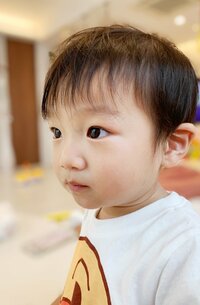 杉浦太陽『お昼寝中の夫婦時間(^｡^)』