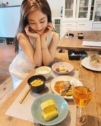 谷まりあ、手作りの和食料理を披露し「完璧すぎてまじで憧れ」「とっても美味しそう」の声