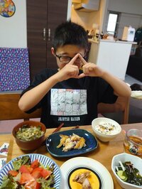 山田花子『ご飯の途中に!』