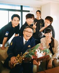 早速“MIU404ロス”の声！ 星野源、キャスト集合ショット公開「皆さんいい笑顔！」「最高のドラマでした」と反響