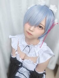 新谷姫加の「リゼロ」レムのコスプレ写真に反響 ファン「無限に見てられる」「ぎゃんかわすぎて」