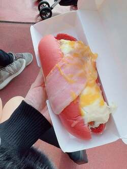 「一番美味しかった」元ギャルママモデル、クリスマスディズニーの限定フードを絶賛