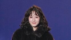 難関校から人気大学に進学“才女”本田紗来、白タイツ姿から確認できるほっそり美脚に「足細すぎじゃないですか」「驚きです」の声