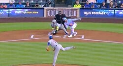 もうワケわからん！ 千賀滉大、とんでもないボール「落ち方ヤバい」予想を超える“お化けフォーク”→三振した打者の体勢がおかしくなる「打てるわけない」