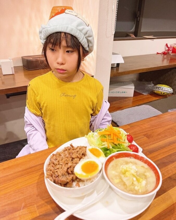  みきママ、次男と娘が夕食時に喧嘩していた理由「ブチギレです」  1枚目