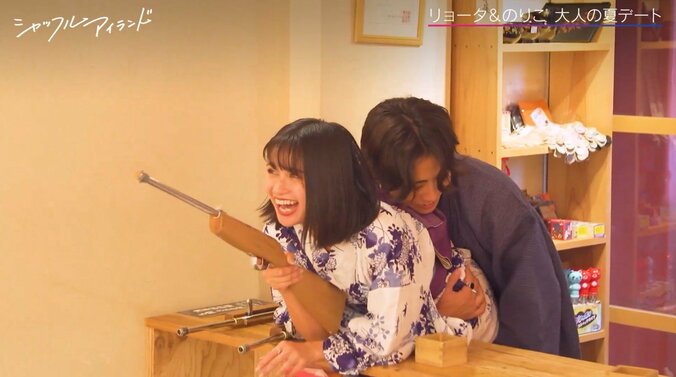 夜のプールで「チューしていい？」 イケメンYouTuber、小悪魔女子のアタックに本音「あれは完全にのめりこまされたね」『シャッフルアイランド Season2』 9枚目